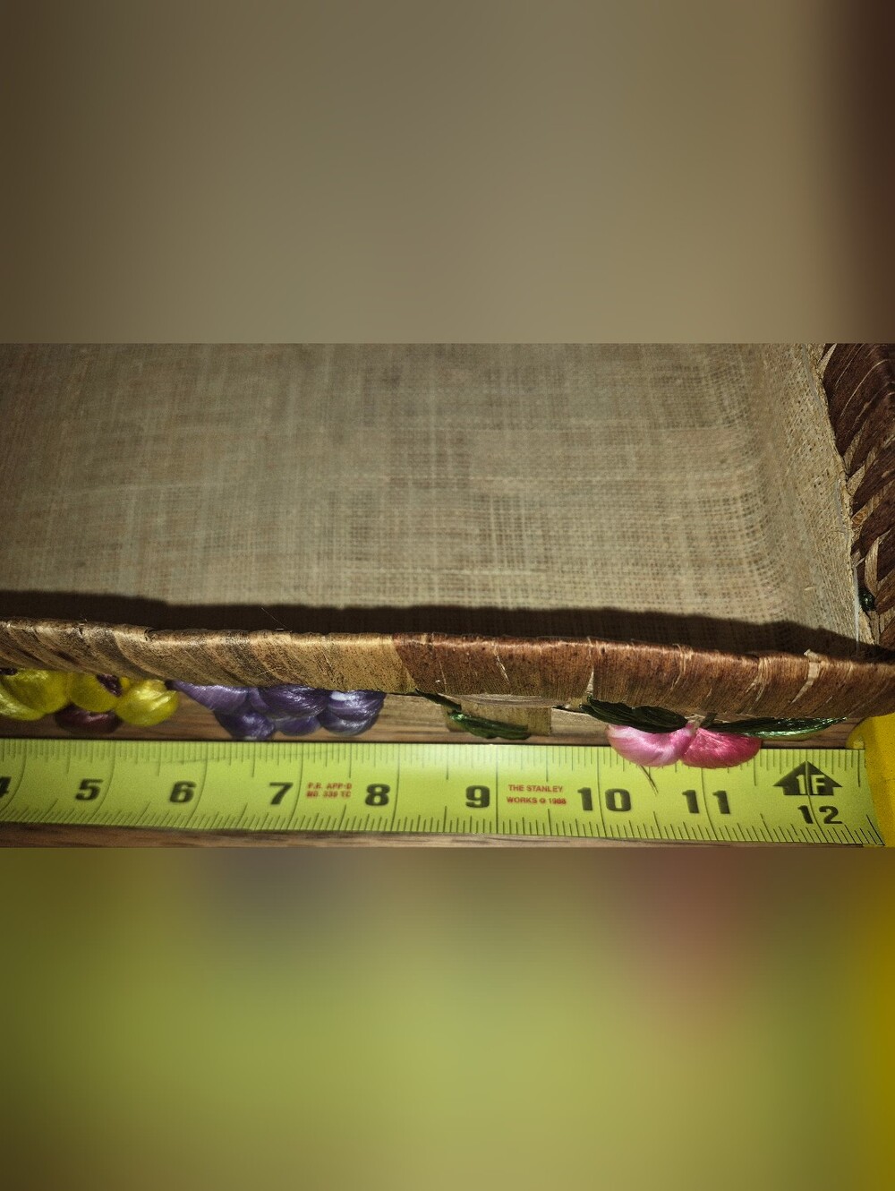 2 Vintage Raffia Woven Nesting Baskets decorated with colorful embroidered fruit - Picture 4 of 8